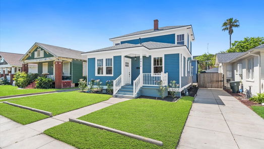 Galveston 2-story, 3-bed 4014 Avenue R 1/2-idx