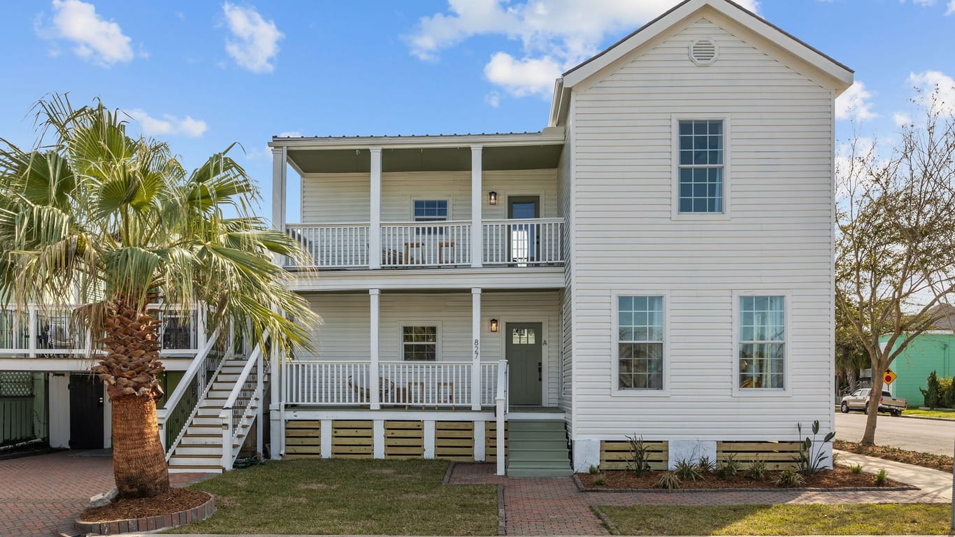 Galveston 2-story, 2-bed 827 Winnie Street-idx