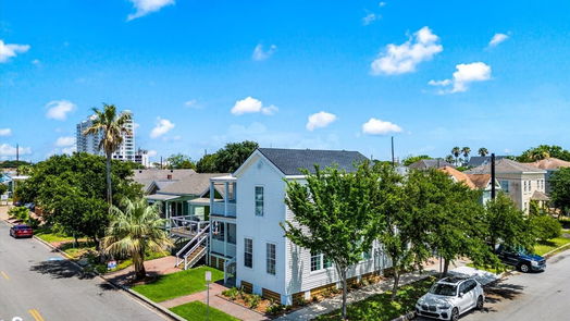 Galveston 2-story, 2-bed 827 Winnie Street-idx