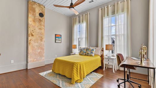 Galveston 2-story, 2-bed 3111 Avenue L-idx