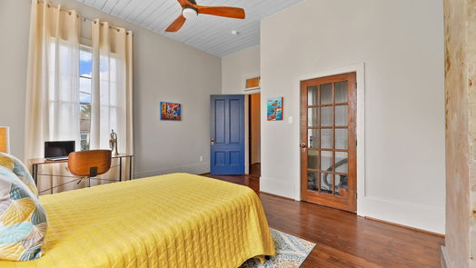 Galveston 2-story, 2-bed 3111 Avenue L-idx