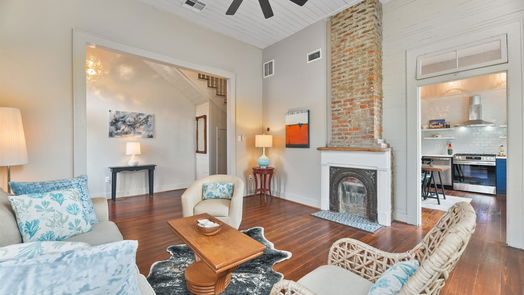 Galveston 2-story, 2-bed 3111 Avenue L-idx