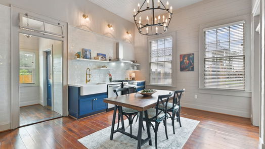 Galveston 2-story, 2-bed 3111 Avenue L-idx