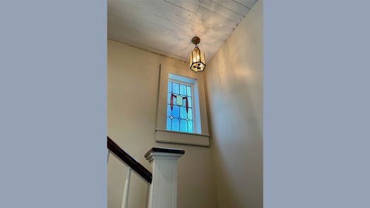 Galveston 2-story, 2-bed 3111 Avenue L-idx