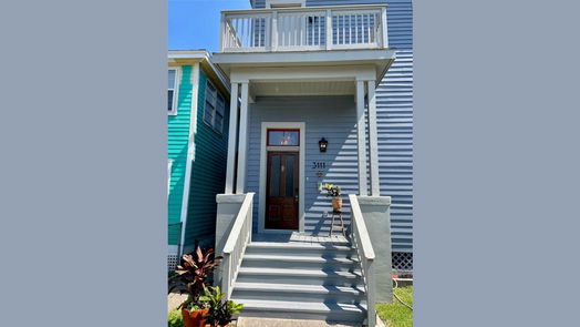 Galveston 2-story, 2-bed 3111 Avenue L-idx