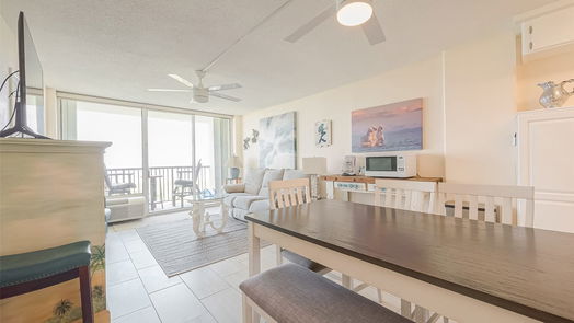 Galveston null-story, 2-bed 415 E Beach Drive 409-idx