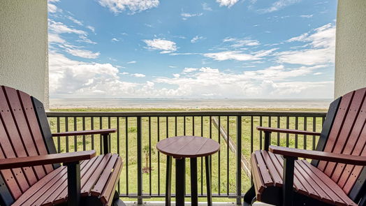 Galveston null-story, 2-bed 415 E Beach Drive 409-idx