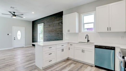 Galveston null-story, 5-bed 4105 Avenue M-idx