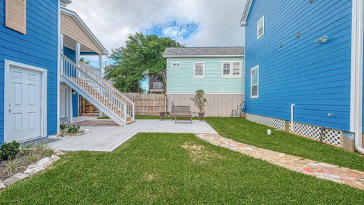 Galveston 2-story, 7-bed 1110 Ave K-idx