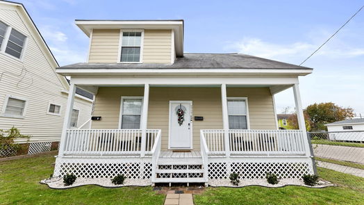 Galveston 2-story, 5-bed 2727 Avenue K-idx