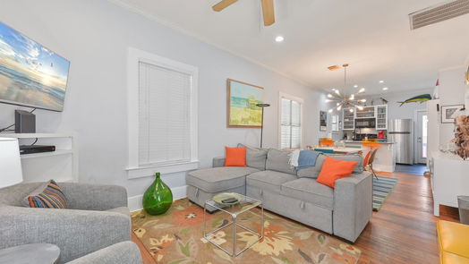 Galveston 2-story, null-bed 1617 16th-idx