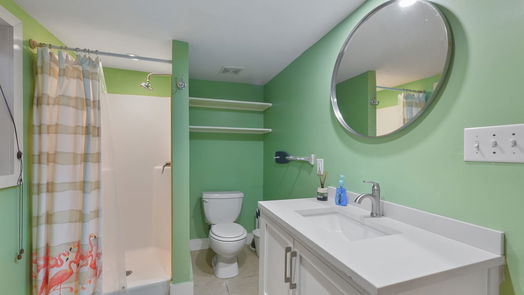 Galveston 2-story, null-bed 1617 16th-idx