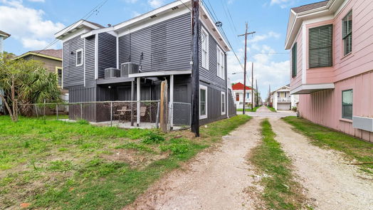 Galveston 1-story, 2-bed 1611 19th Street-idx
