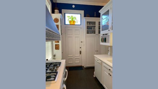 Galveston 2-story, 4-bed 1712 Winnie Street-idx