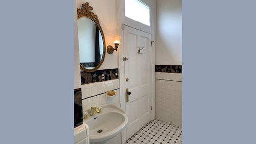 Galveston 2-story, 4-bed 1712 Winnie Street-idx