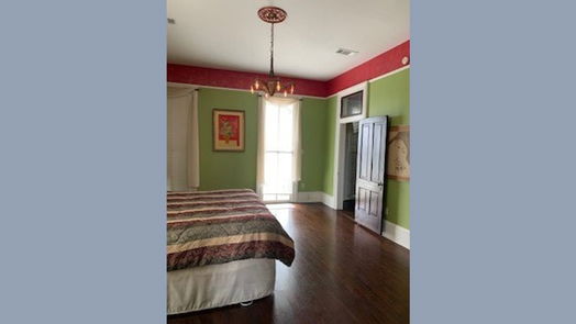 Galveston 2-story, 4-bed 1712 Winnie Street-idx
