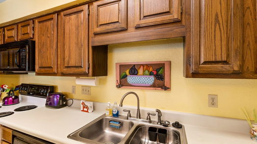 Galveston 1-story, 2-bed 921 Marine Drive 223-idx