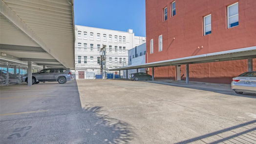 Galveston 4-story, 2-bed 2207 Post Office Street 315-idx