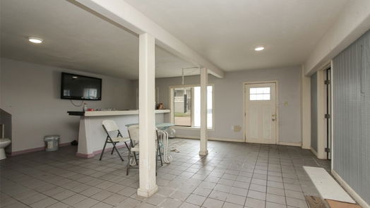 Galveston 2-story, 3-bed 1613 39th Street-idx