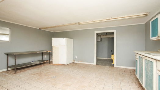 Galveston 2-story, 3-bed 1613 39th Street-idx