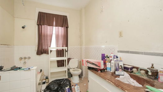 Galveston 2-story, 3-bed 1613 39th Street-idx