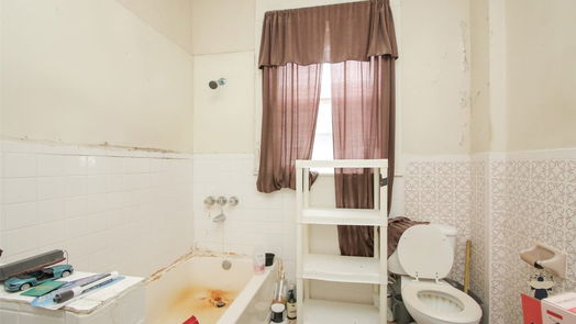 Galveston 2-story, 3-bed 1613 39th Street-idx