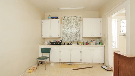 Galveston 2-story, 3-bed 1613 39th Street-idx