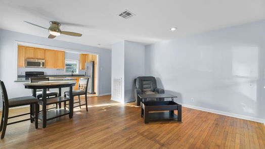 Galveston null-story, 2-bed 104 Trout Street-idx