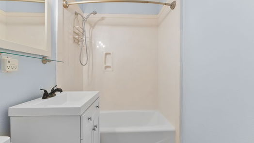 Galveston null-story, 2-bed 104 Trout Street-idx