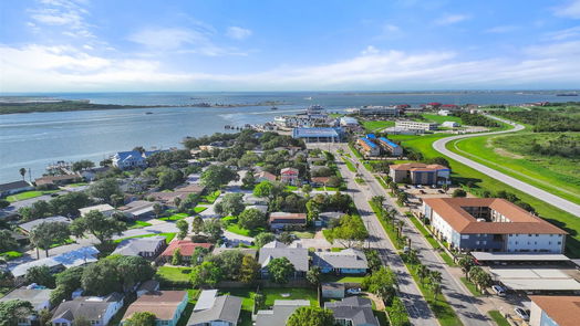 Galveston null-story, 2-bed 104 Trout Street-idx