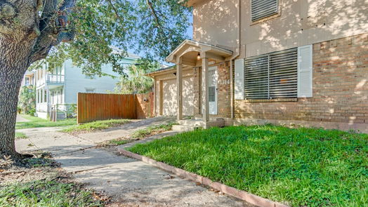 Galveston 2-story, 2-bed 1314 / 1316 Moody Avenue-idx