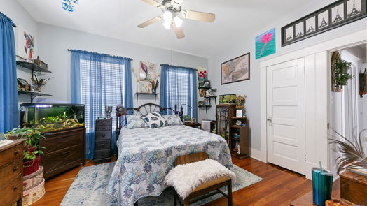 Galveston 1-story, 2-bed 3720 Avenue P 1/2-idx