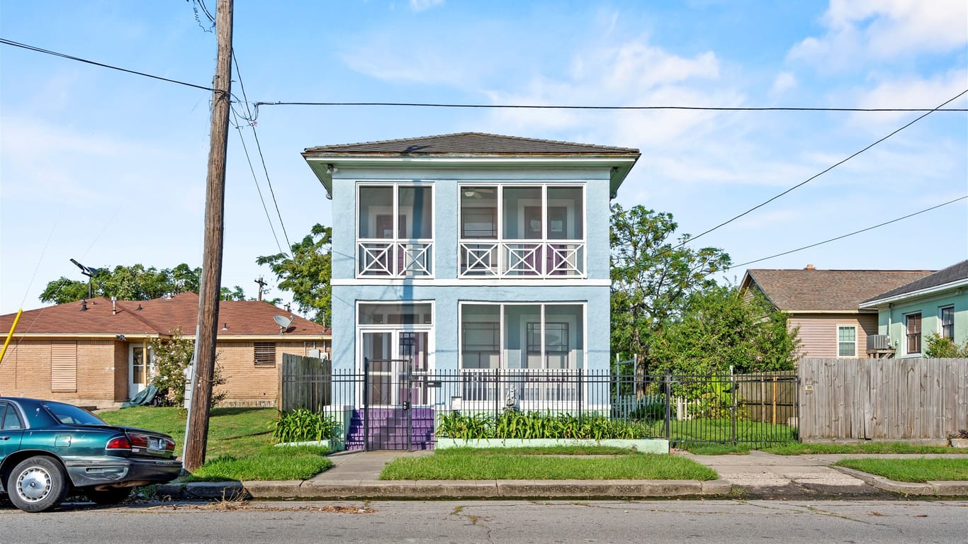 Galveston 2-story, 3-bed 1014 31st Street-idx