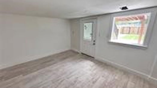 Galveston null-story, 3-bed 1015 Sealy Street-idx