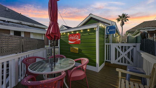 Galveston 1-story, 2-bed 823 Winnie Street-idx