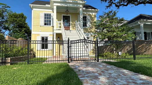 Galveston 2-story, 5-bed 1710 22nd Street-idx