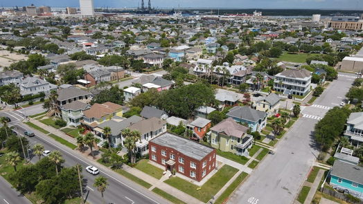 Galveston 2-story, 1-bed 1108 Broadway street-idx