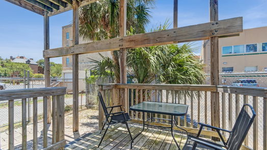 Galveston 2-story, 2-bed 811 24th Street-idx