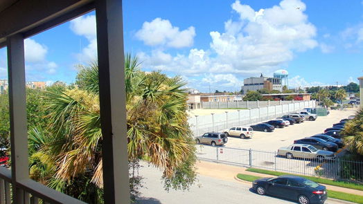 Galveston 2-story, 2-bed 215 Post Office Street 304-idx