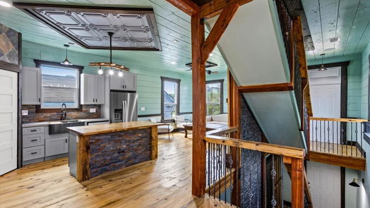 Galveston 3-story, 4-bed 3919 Ursuline Street-idx