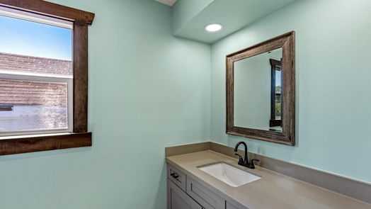 Galveston 3-story, 4-bed 3919 Ursuline Street-idx