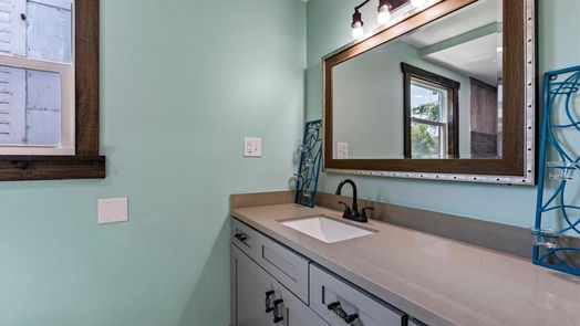 Galveston 3-story, 4-bed 3919 Ursuline Street-idx