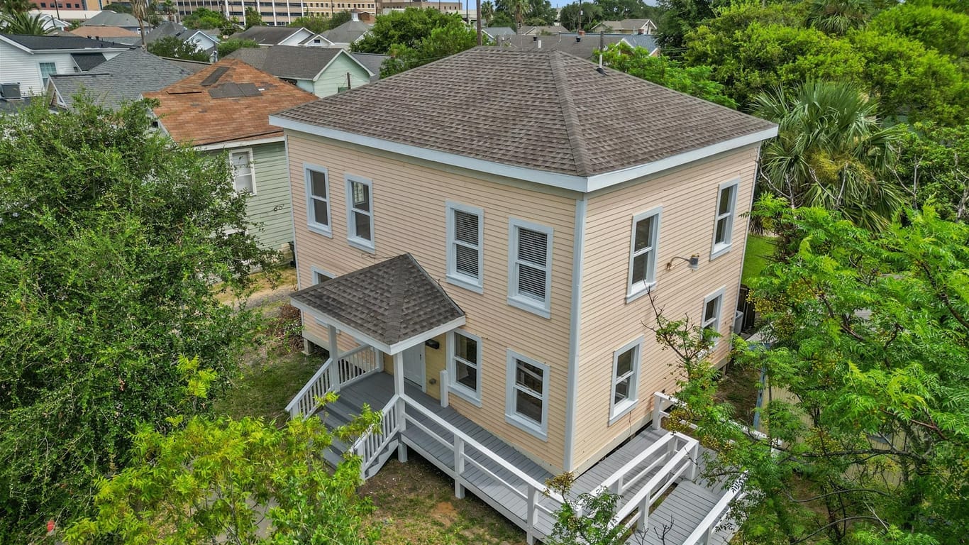 Galveston 2-story, 4-bed 714 9th Street-idx