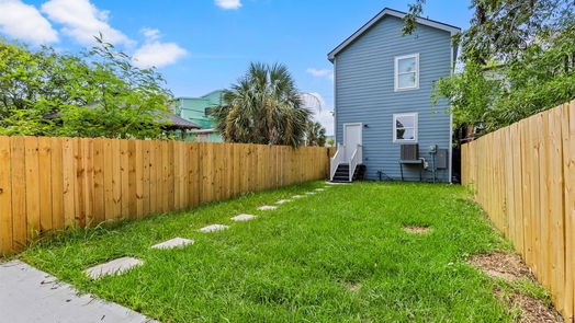 Galveston 2-story, 3-bed 1126 Avenue L-idx