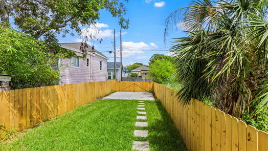 Galveston 2-story, 3-bed 1126 Avenue L-idx