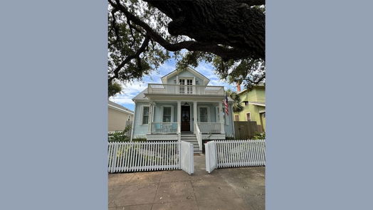 Galveston 2-story, 3-bed 3216 Avenue Q-idx