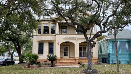 Galveston 2-story, 5-bed 1804 33rd Street-idx