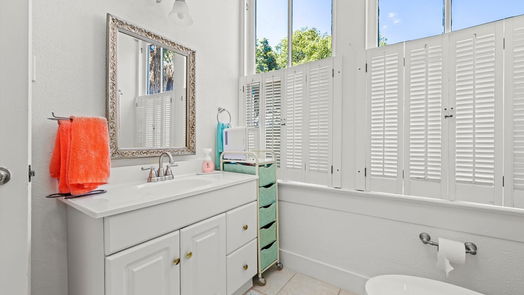 Galveston null-story, 3-bed 3202 Avenue P 1/2-idx