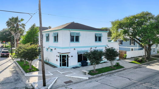 Galveston 2-story, 2-bed 2102 Avenue N-idx