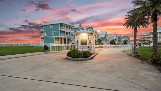 Galveston 3-story, 4-bed 68 Grand Beach Boulevard-idx